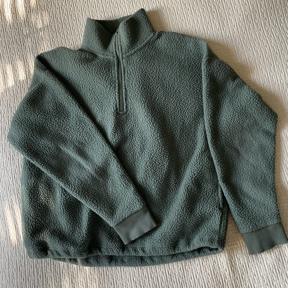 Everlane Renew Fleece Half Zip